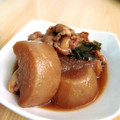 ボンサフ's cooksnap of when they made 手羽元ほろほろ♪大根染み染み～♪の煮物.