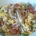 yuccov3v's cooksnap of when they made 簡単パラパラ！黄金 レタスチャーハン♪.
