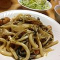 君が行方不明's cooksnap of when they made ＊ポン酢 de 焼きうどん＊.