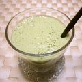 kemeta's cooksnap of when they made 小松菜×リンゴのさわやか豆乳ドリンク★.
