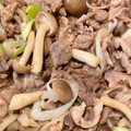 youshizu's cooksnap of when they made ウチのアレ♡ごはん進む！豚ネギしめじ炒め.