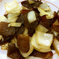 fukudoru's cooksnap of when they made 我が家の中華✿新玉ねぎと木耳の炒め.