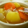kaoru5577's cooksnap of when they made ころころ野菜の食べるコンソメスープ.