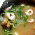 UGGray's cooksnap of when they made 豆苗ときのこのみそ汁.