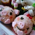 ＊ぷくよし＊'s cooksnap of when they made ハート型で簡単ぶうぶうちゃんおにぎり.