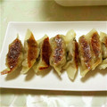 猫のごはんはおいしい's cooksnap of when they made うちの定番餃子.