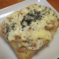 creo's cooksnap of when they made ツナと黒ゴマトースト。.