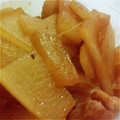 MofeMofee's cooksnap of when they made 鶏と大根の甘辛炒め煮.