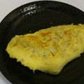 いちかお's cooksnap of when they made 新じゃが＆新玉ねぎ入り　塩麹オムレツ.