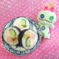 みなみんくっきんぐ's cooksnap of when they made 魚肉ソーセージでサラダ巻き.