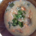 ともちなつ's cooksnap of when they made 簡単：塩鮭とワカメとめんつゆの胡麻雑炊.