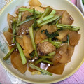 らぶく's cooksnap of when they made かぶのしょうが焼き.