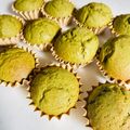 YU-ZEN's cooksnap of when they made 混ぜるだけ簡単！抹茶マフィン.