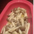 しおりぷう's cooksnap of when they made レンジで簡単♪しめじのわさびマヨネーズ.