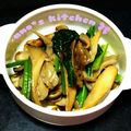 anochi。's cooksnap of when they made きのこのバターソテー.