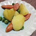 maeとも's cooksnap of when they made グリンピース新じゃがいものソーセージ炒め.