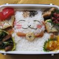 hirotofumi's cooksnap of when they made ニャンコ先生 弁当(*^^*) キャラ弁.
