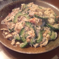 takemama12's cooksnap of when they made ゴーヤとカニカマと卵の炒め物.