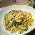 トモヲ３'s cooksnap of when they made 爽やか～！しそとﾂﾅのサラスパ.