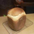 サーフブレイド's cooksnap of when they made 塩麹で！うちのHBパン.