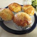 miyuki12's cooksnap of when they made 豆乳で簡単Wチーズマフィン.