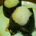 しろしろ1111's cooksnap of when they made ツナの食べるラー油和えおにぎり.
