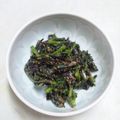 ピーナッツ子♪'s cooksnap of when they made 金時草の甘めの胡麻和え.