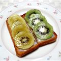 うまうま・らぶ's cooksnap of when they made キウイと練乳のグリーントースト♪.