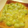 ポコバナナ's cooksnap of when they made ちょっと大人の。。。枝豆チーズトースト.
