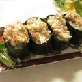 miyuki12's cooksnap of when they made おかかとクリームチーズの軍艦巻き.