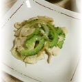 ＴＯＭＯＷＡＴ's cooksnap of when they made ゴーヤー玉葱鶏もも肉の塩胡椒炒め.