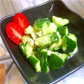 shocomilk 's cooksnap of when they made たたききゅうりの塩麹和え.