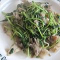 きらり流れ星's cooksnap of when they made シャキシャキ♪簡単豆苗と豚バラ炒め♡.