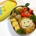 papikun's cooksnap of when they made キャラ弁に★ちくわでお花★.