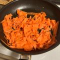Halsakagame's cooksnap of when they made 人参１本食べてしまう！タラコ和え人参炒め.