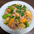 よよっち♪'s cooksnap of when they made 野菜たっぷり☆ナンプラー焼きそば.