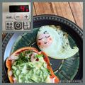 ちゃかぴまま's cooksnap of when they made 目玉焼きの中に赤ちゃん.