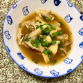 ふたごゆき's cooksnap of when they made 簡単！舞茸と大根のお味噌汁.