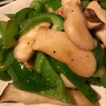 クック☆やーっ！'s cooksnap of when they made ＊簡単＊エリンギとピーマンのバター炒め.