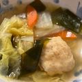 mantacarp's cooksnap of when they made 簡単！白菜と人参の鶏団子スープ.