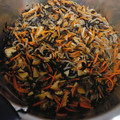 yurichika's cooksnap of when they made 家の黄金比♪ひじきの煮物.