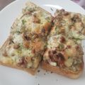さむさん's cooksnap of when they made 和風？洋風？納豆バナナトースト.