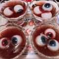 きっちんずぼらまま's cooksnap of when they made ハロウィン☆眼球（目玉）カルピスゼリー.