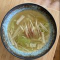 みるく茶's cooksnap of when they made しゃきしゃき味噌汁.