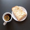 WOODs´'s cooksnap of when they made 玉ねぎが主役！のマヨチーズトースト♪.