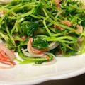 Kちやん☺'s cooksnap of when they made 簡単☆豆苗とかにかまの酢の物.