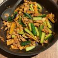 まんだちゃん's cooksnap of when they made ビールに♡胡瓜と豚肉のスタミナキムチ炒め.