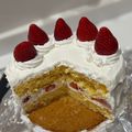 わたしはタヌキ's cooksnap of when they made クリスマスケーキにふわふわスポンジケーキ.