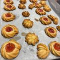 ポメちょん's cooksnap of when they made キラキラ☆絞り出しジャムクッキー.