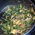 さむさん's cooksnap of when they made 簡単に【ターサイと卵のオイスター炒め】.
